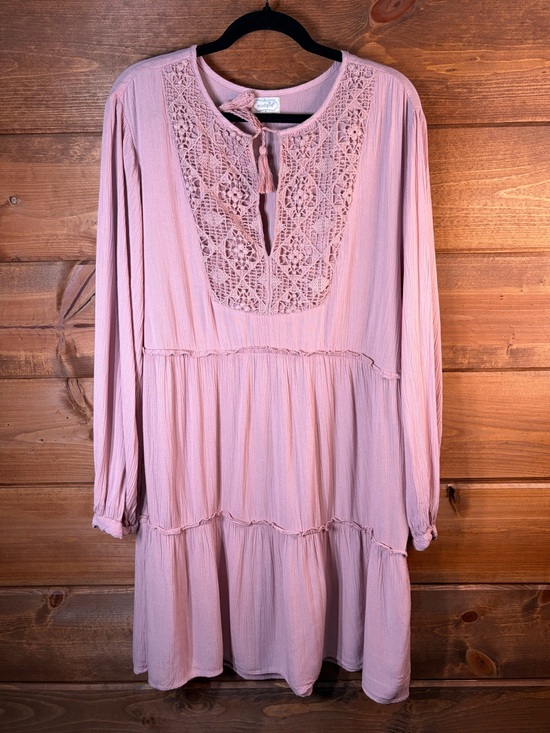 Mud Pie Dresses & Skirts - Mud Pie Lace Yoke Long Sleeve Tiered Dress in Dusty Rose Size M/L 💕🌸